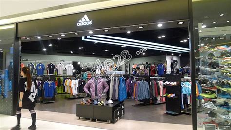 adidas 香港